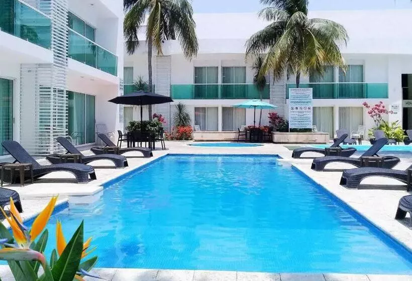 ホテル Los Cocos Chetumal
