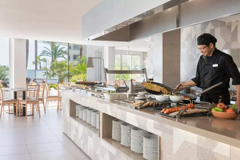 هتل Palia Sa Coma Playa