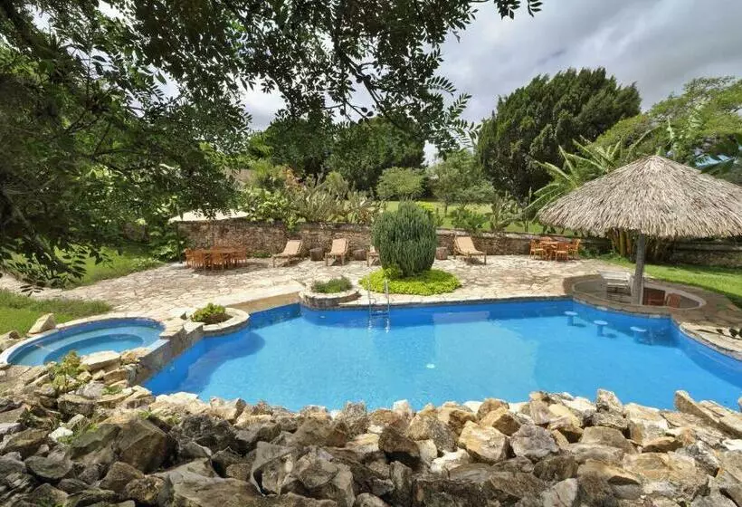 호텔 Parador Museo Santa Maria