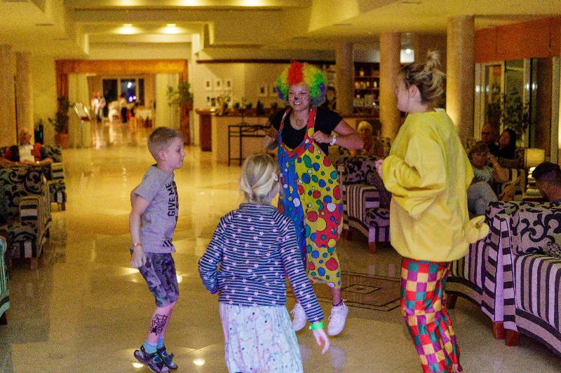 Отель Sovereign Beach