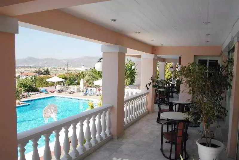 Samos Sun Hotel & Apartments 