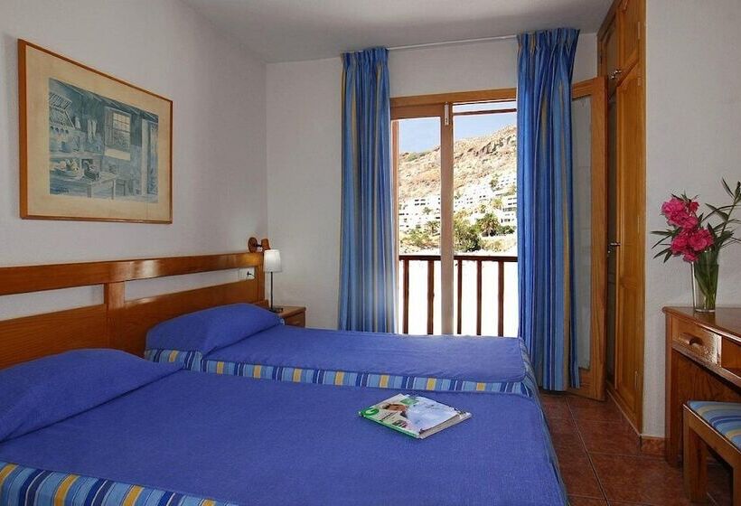 Apartamentos Montecarlo