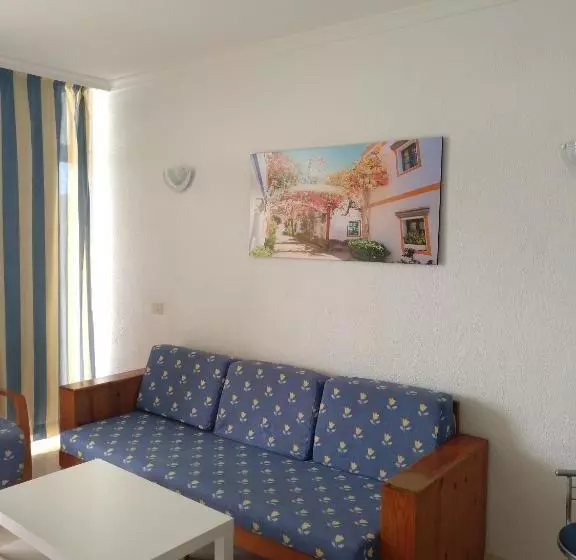 Apartamentos Montemar