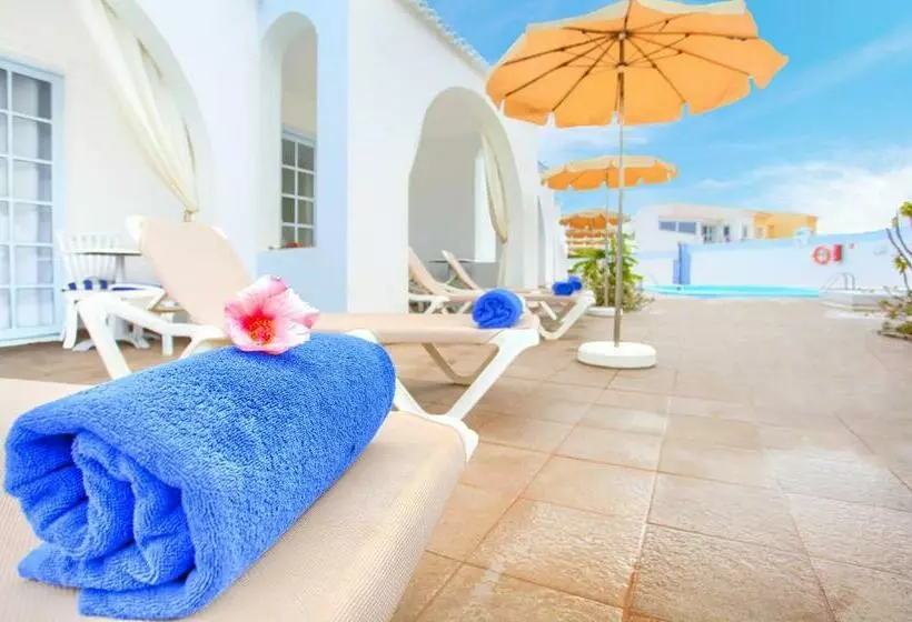 Neptuno Bungalows Adults Only