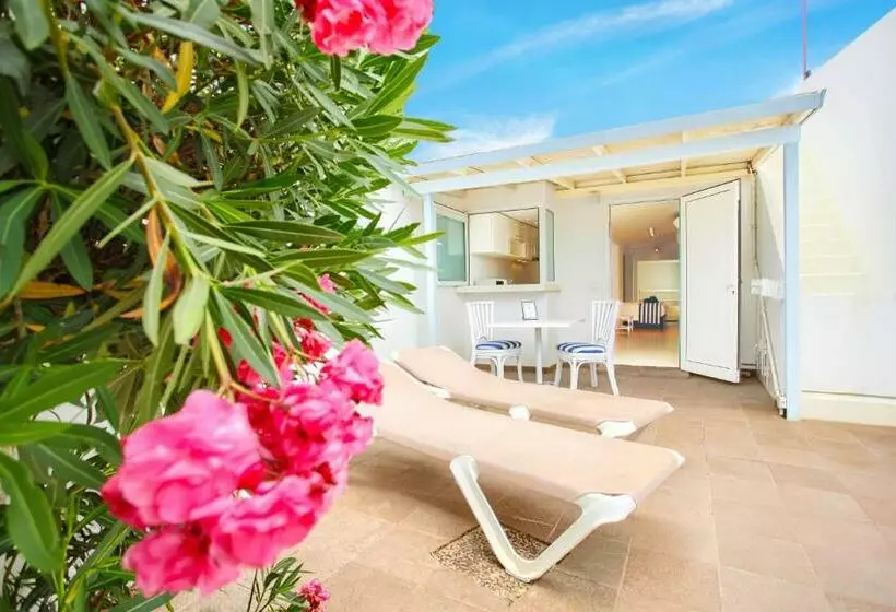 Neptuno Bungalows Adults Only