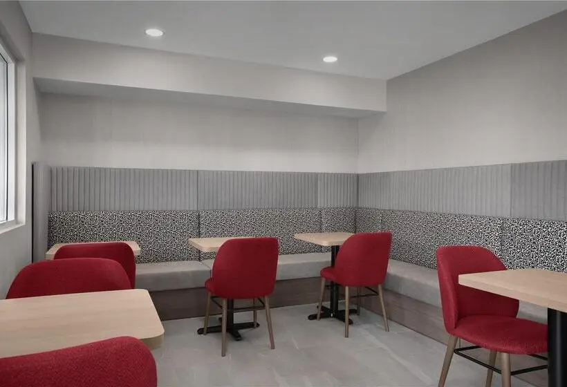Holiday Inn Express Hotel & Suites Scottsdale   Old Town, An Ihg