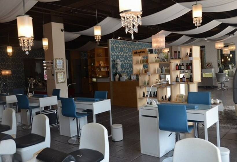 فندق Deauville Beach Resort