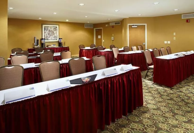 Holiday Inn Express Hotel & Suites Scottsdale   Old Town, An Ihg