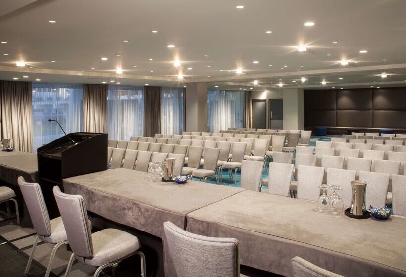 فندق Hyatt Regency Los Angeles International Airport