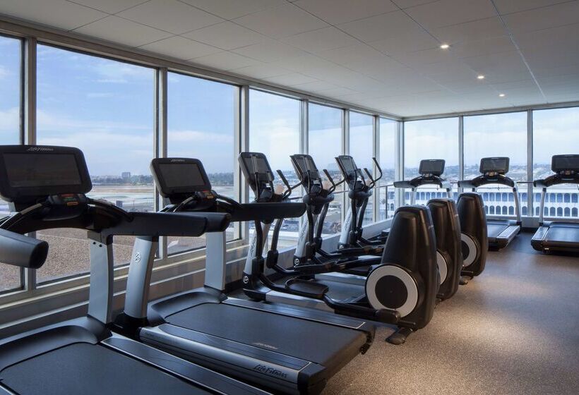 فندق Hyatt Regency Los Angeles International Airport