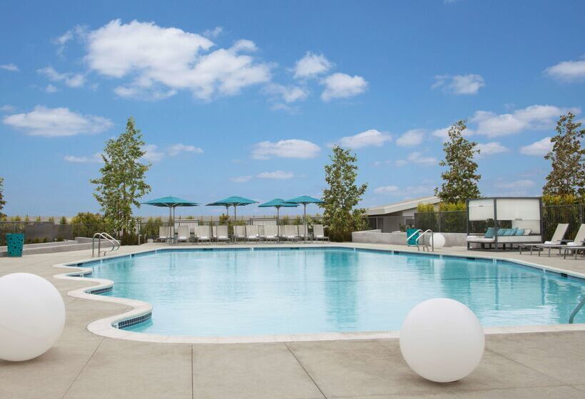 فندق Hyatt Regency Los Angeles International Airport