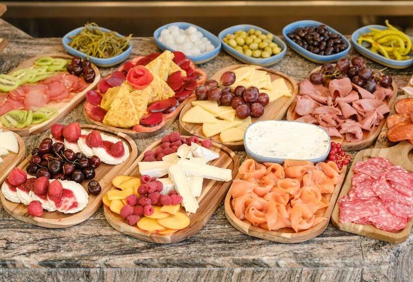 La Moraleja The Quiet Hotel   Adults Only