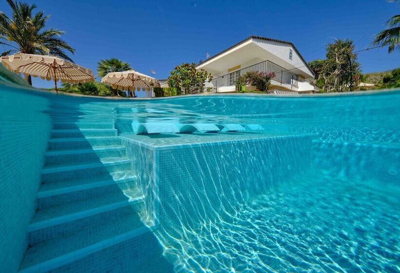 La Moraleja The Quiet Hotel   Adults Only