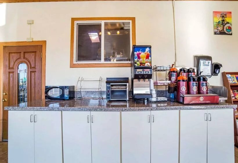 هتل Rodeway Inn At Lake Powell