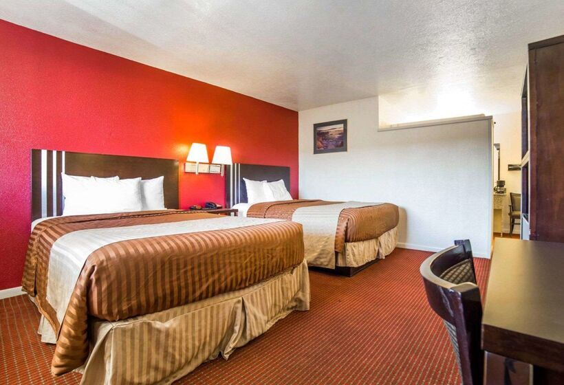 Отель Rodeway Inn At Lake Powell