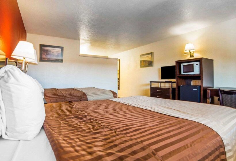 Отель Rodeway Inn At Lake Powell