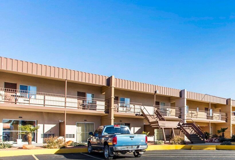 Отель Rodeway Inn At Lake Powell