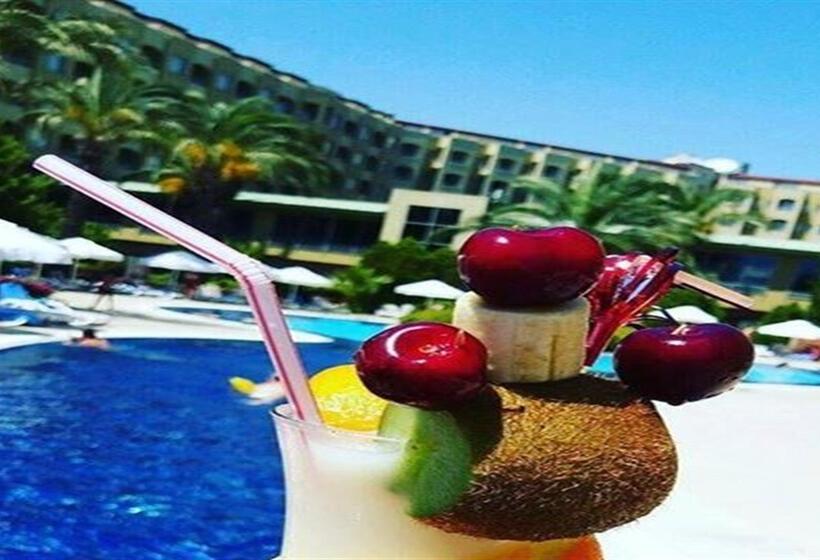 Hotel Selectum Family Resort Side