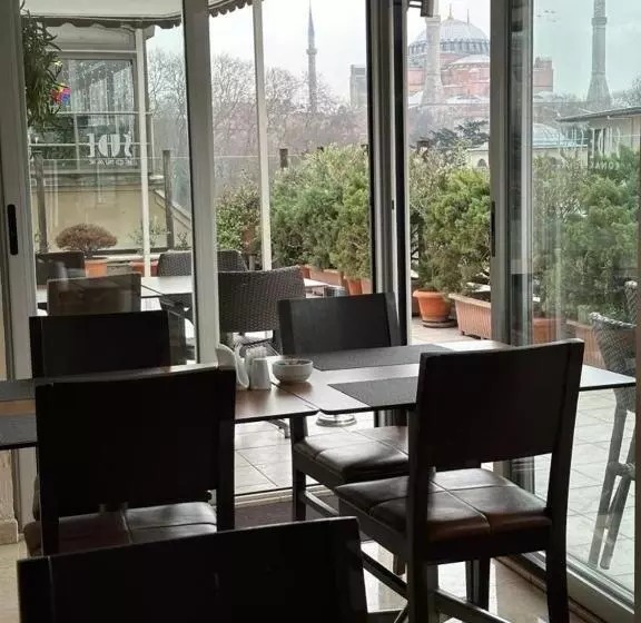 ホテル Sude Konak