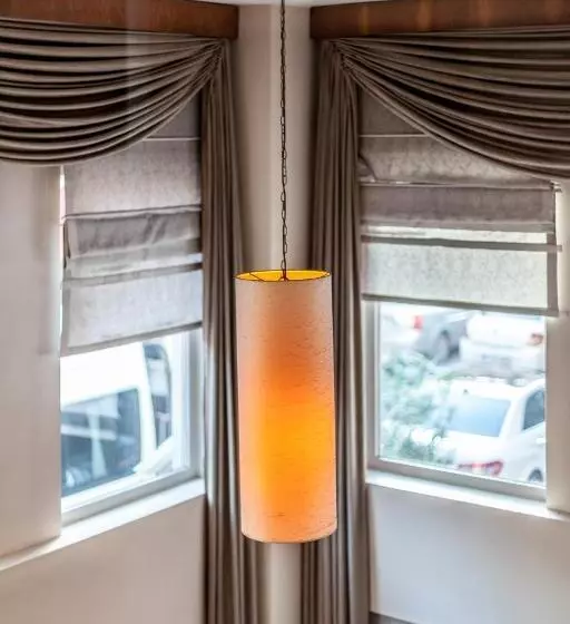 ホテル Sude Konak