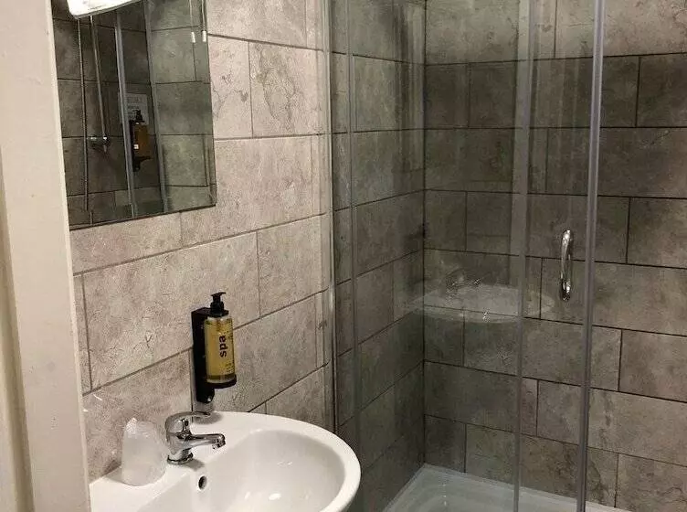 בית מלון כפרי The Edgbaston Palace