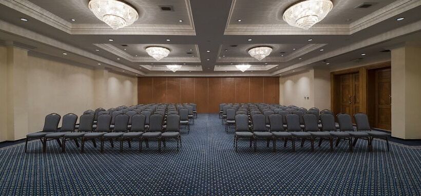 هتل The Norm Oriental