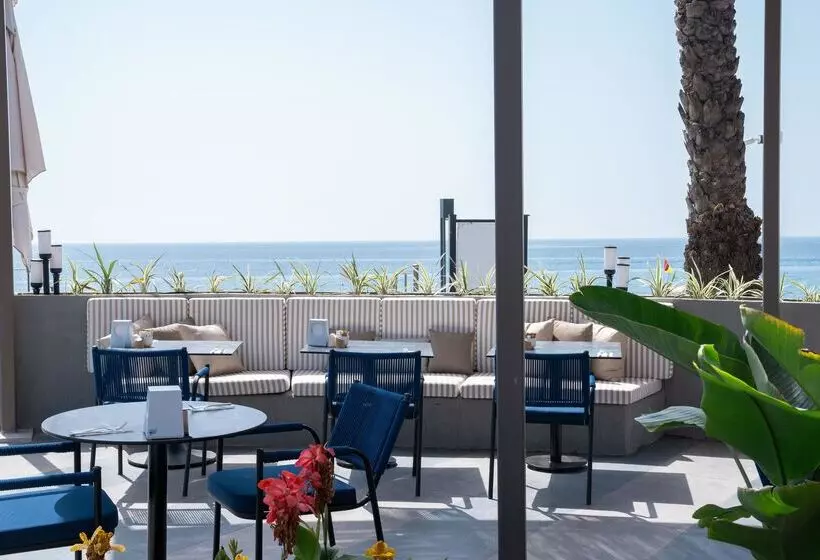 Отель The Norm Oriental