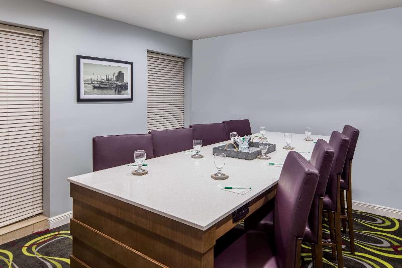 فندق Wyndham Garden New Orleans Airport