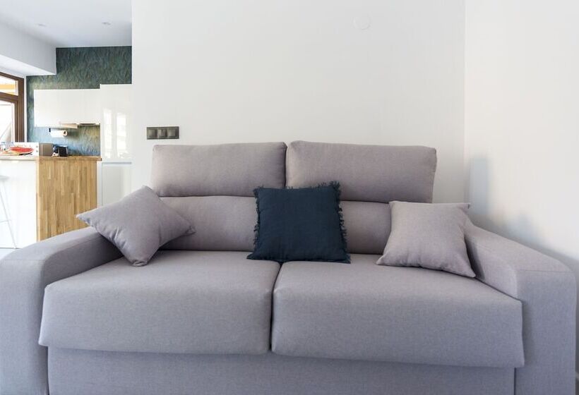 Apartamentos La Nogalera