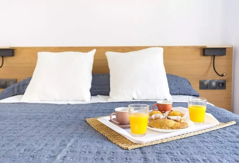 Apartamentos La Nogalera