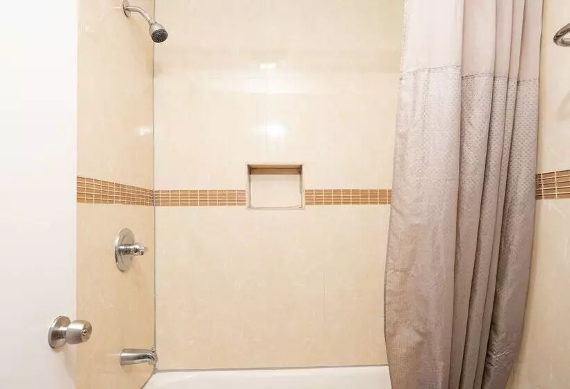 Motel 6anaheim, Ca  Convention Center