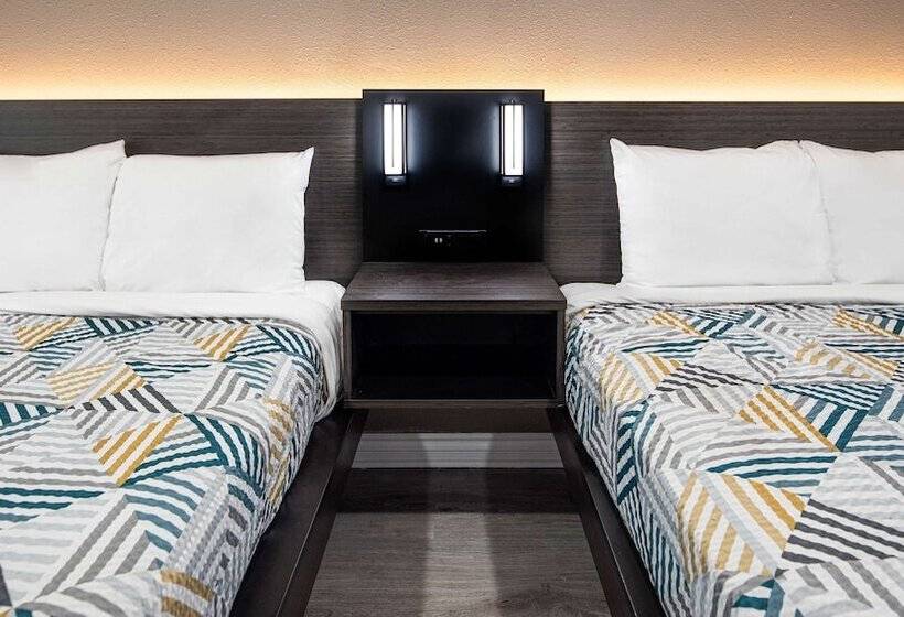 Motel 6anaheim, Ca  Convention Center