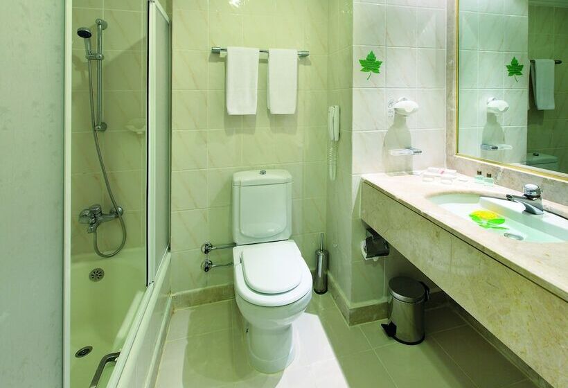 Perre La Mer Hotel Resort & Spa