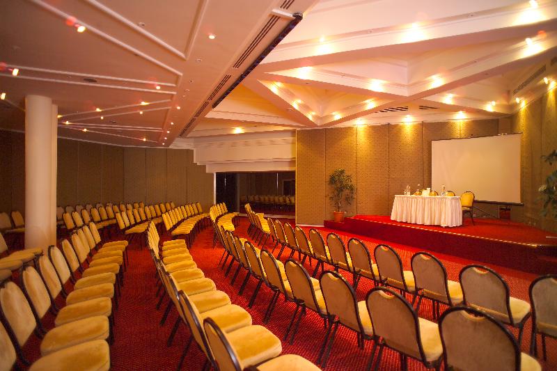 Perre La Mer Hotel Resort & Spa