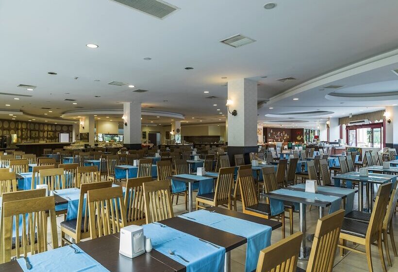 Perre La Mer Hotel Resort & Spa