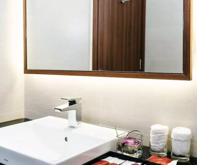 Lemore Hotel Nha Trang