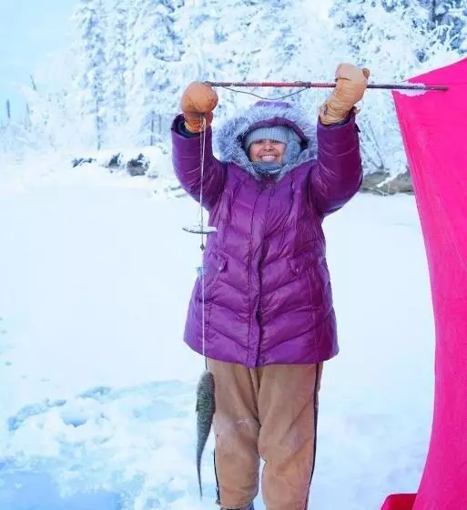 Aamiaismajoitus (B&B) Alaska Log Cabins On The Pond