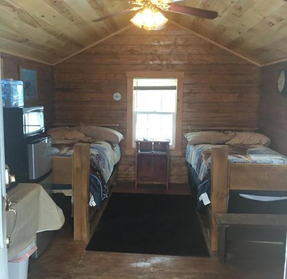 צימר Alaska Log Cabins On The Pond