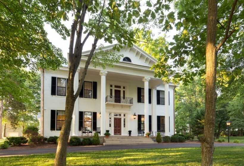 住宿加早餐  Ashford Acres Inn