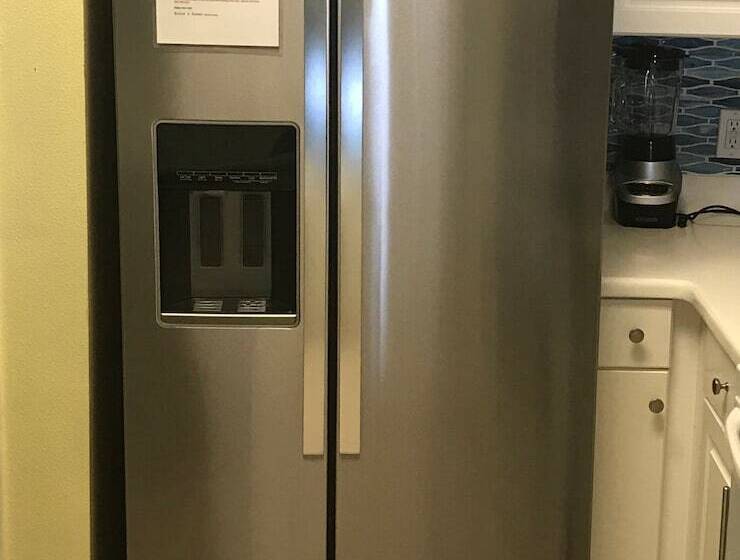 ホテル Celadon: Unit 102 By Forehand Rentals