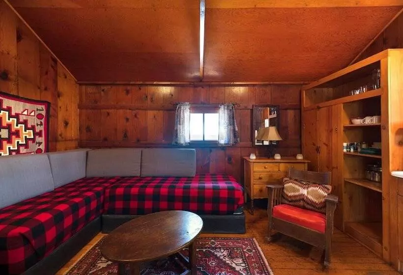 Hotelli Corkins Lodge