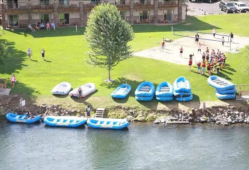 Hotelli Imperial River Co