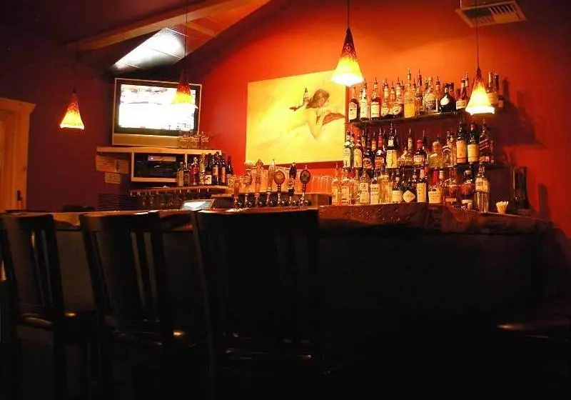 Hotelli Imperial River Co