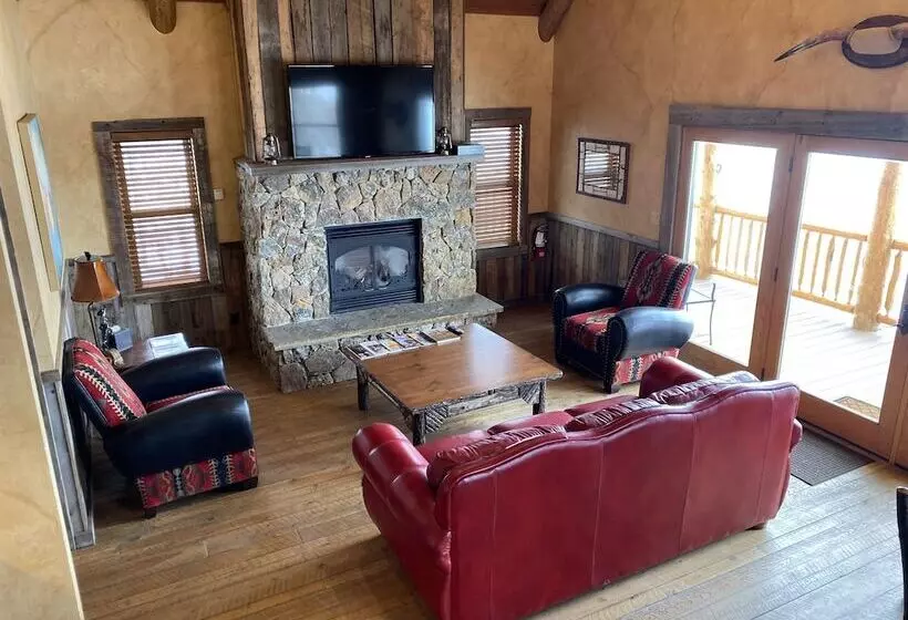 Maaseutuhotelli Ranches At Belt Creek