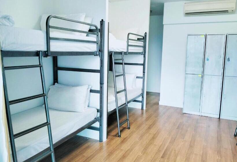 هتل Valencia Dorm Summer Suites Klcc