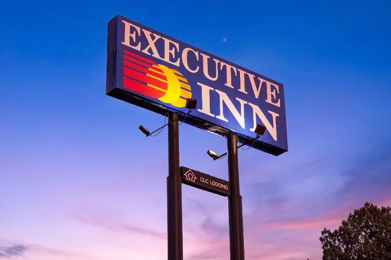 モーテル Executive Inn Portland