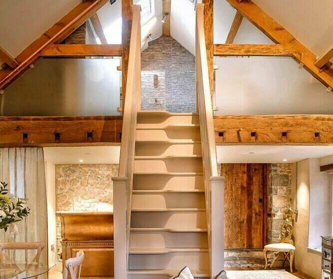 膳宿费 The Apple Store At Gileston Manor