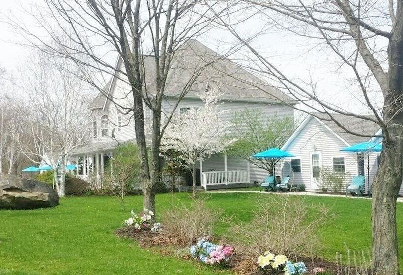 膳宿费 The Pavilion At The Park