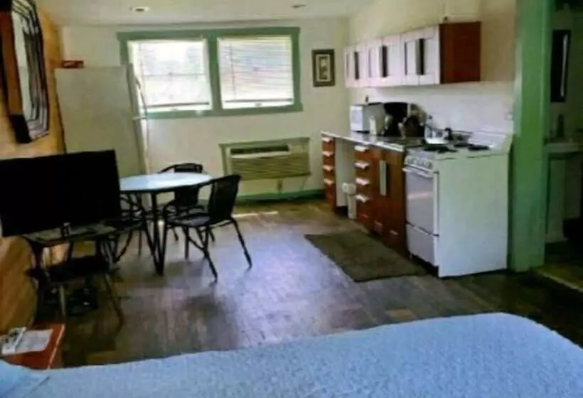 Majatalo The Pavilion At The Park