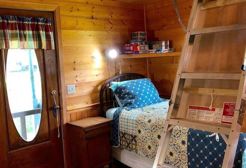 Taylor Made Bed And Breakfast